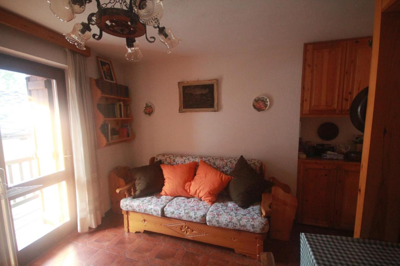 L'Atelier Du Temps - La Petite Maison De Pepa La Salle Luaran gambar
